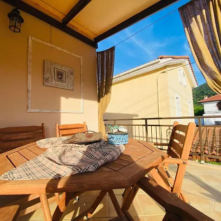 La Dame Blanche Apartment *